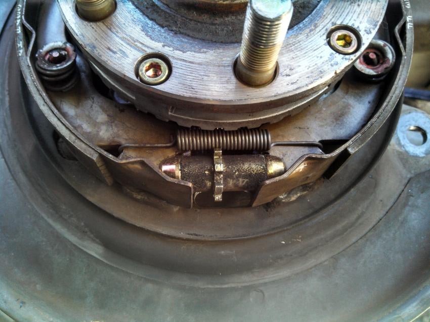 Subaru disk/drum brake